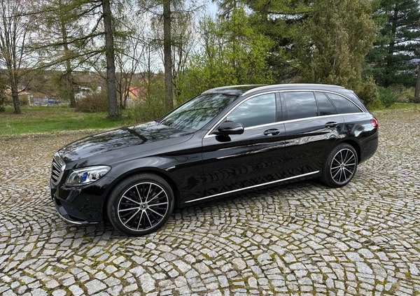 Mercedes-Benz Klasa C cena 123000 przebieg: 114000, rok produkcji 2019 z Krośniewice małe 137